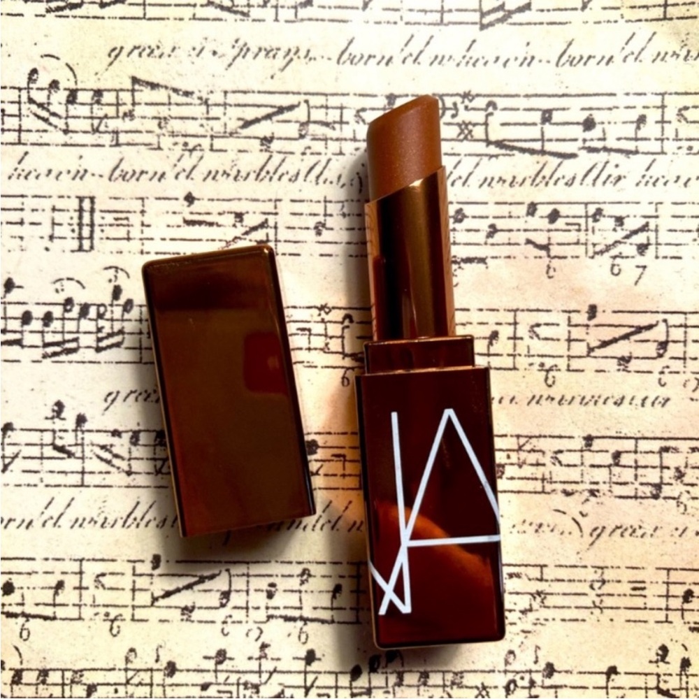 NARS Afterglow Tinted Balm in Laguna